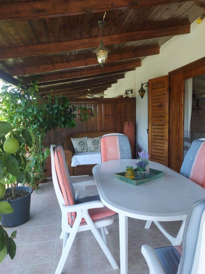 Villa Ivonnis Garden Mesimvria  Esterno foto